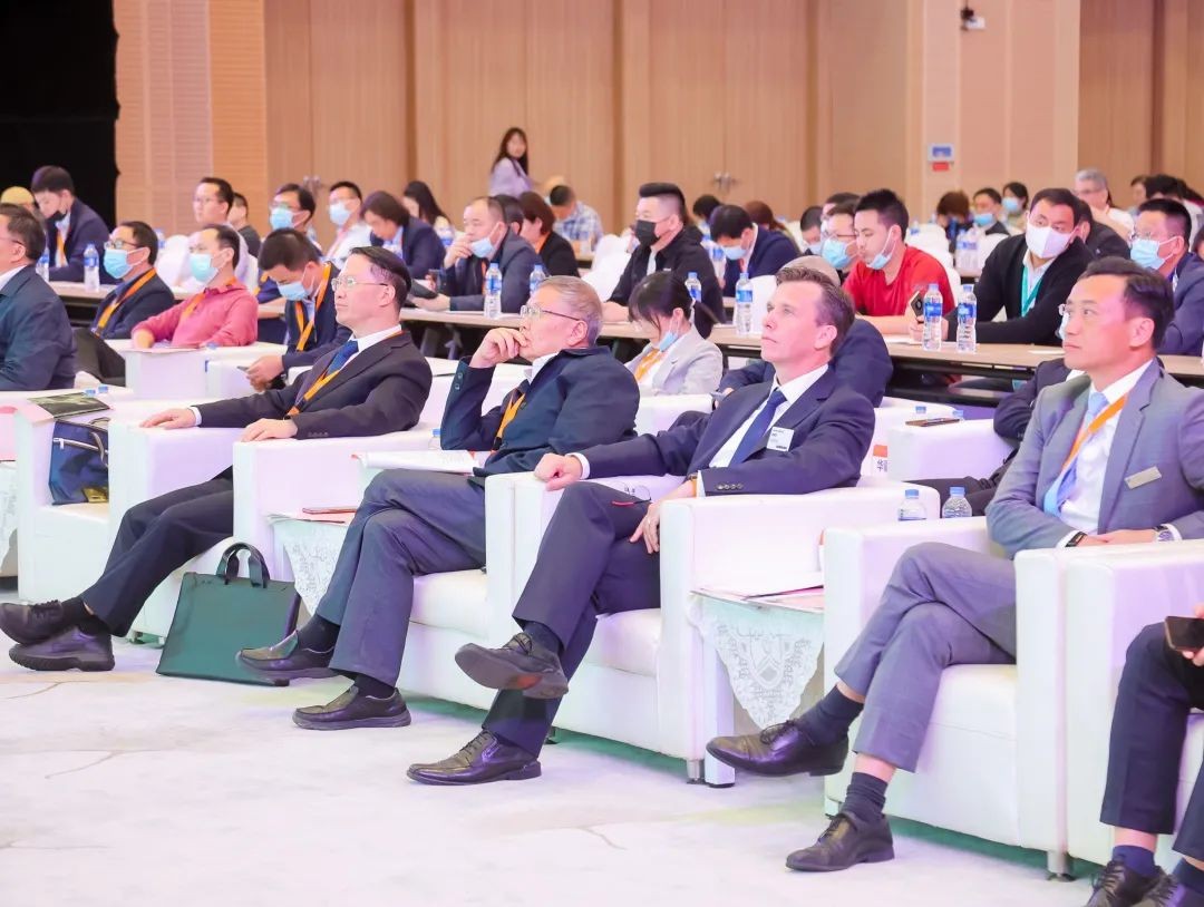 何清华出席长沙国际工程机械产业链发展峰会，走“双循环”道路关键在于“要做好自己的事情”