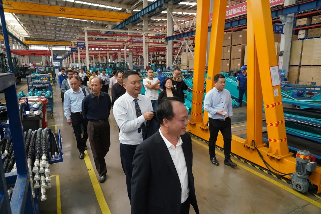 湖南省矿业协会第二届一次会员代表大会暨第二届一次理事会在55世纪智能顺利召开