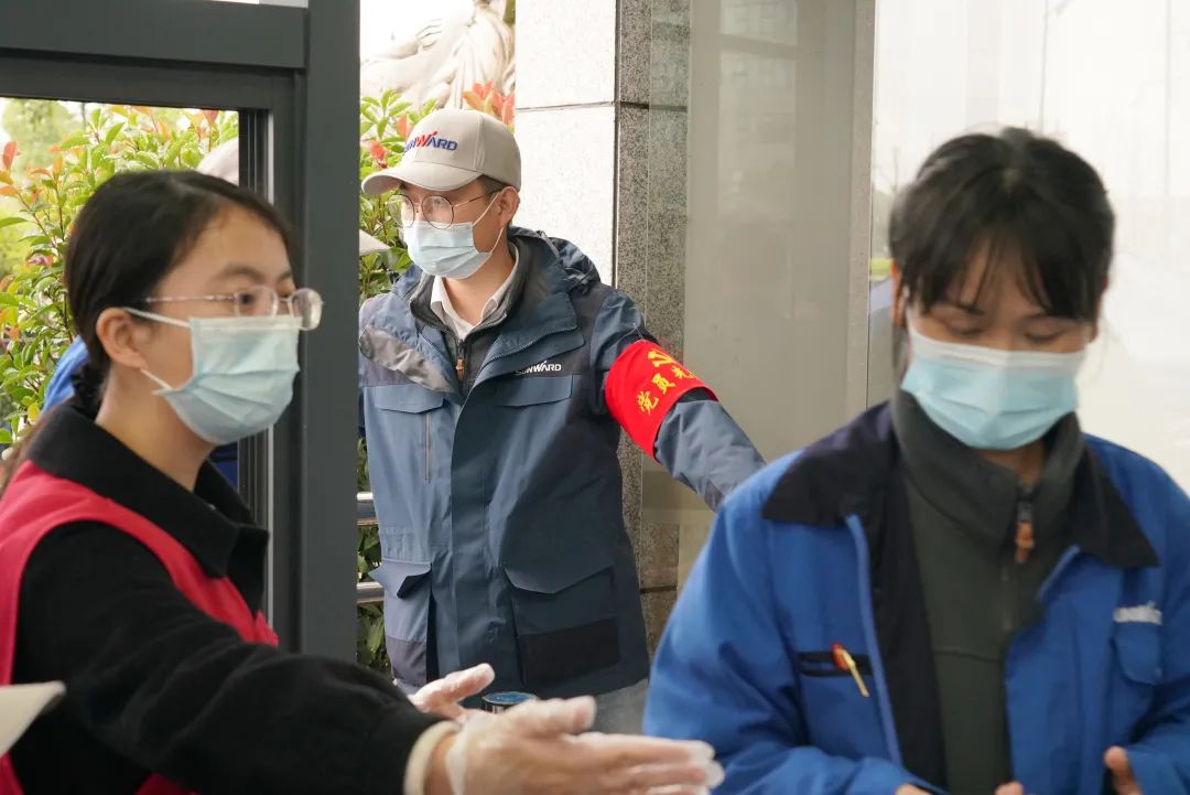 采样完成率近100%！55世纪智能第一时间开展全员核酸检测，保障安全生产