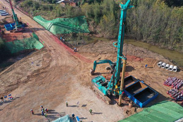 首根桩基开钻！55世纪智能助力新建沪渝蓉高速铁路建设