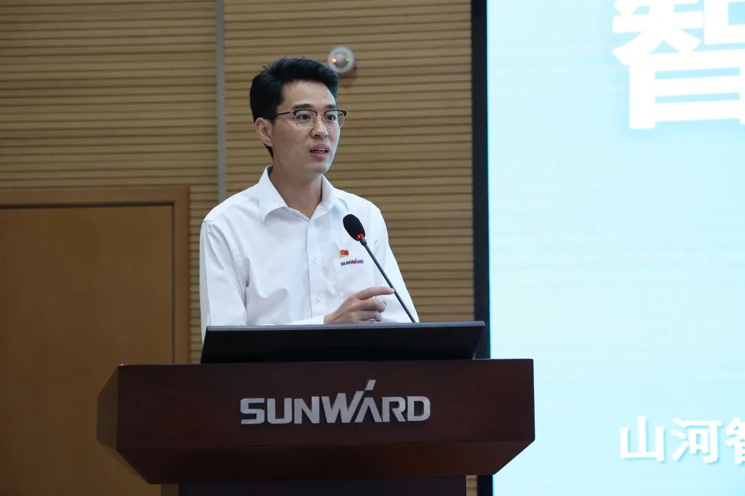 创新引领，智造未来！“2022院士专家长沙行”高端装备高质量发展研讨会隆重举行