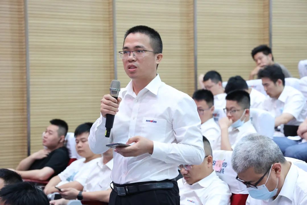 创新引领，智造未来！“2022院士专家长沙行”高端装备高质量发展研讨会隆重举行