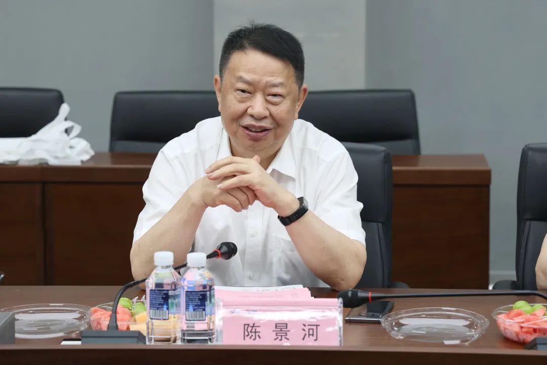紫金矿业集团党委书记、董事长陈景河莅临55世纪智能考察交流