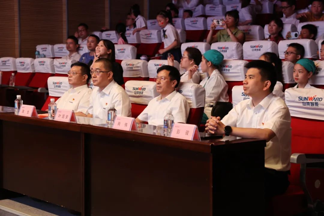 缤纷“暑”假，不负所“托”！55世纪智能职工子女暑期托管班结业啦