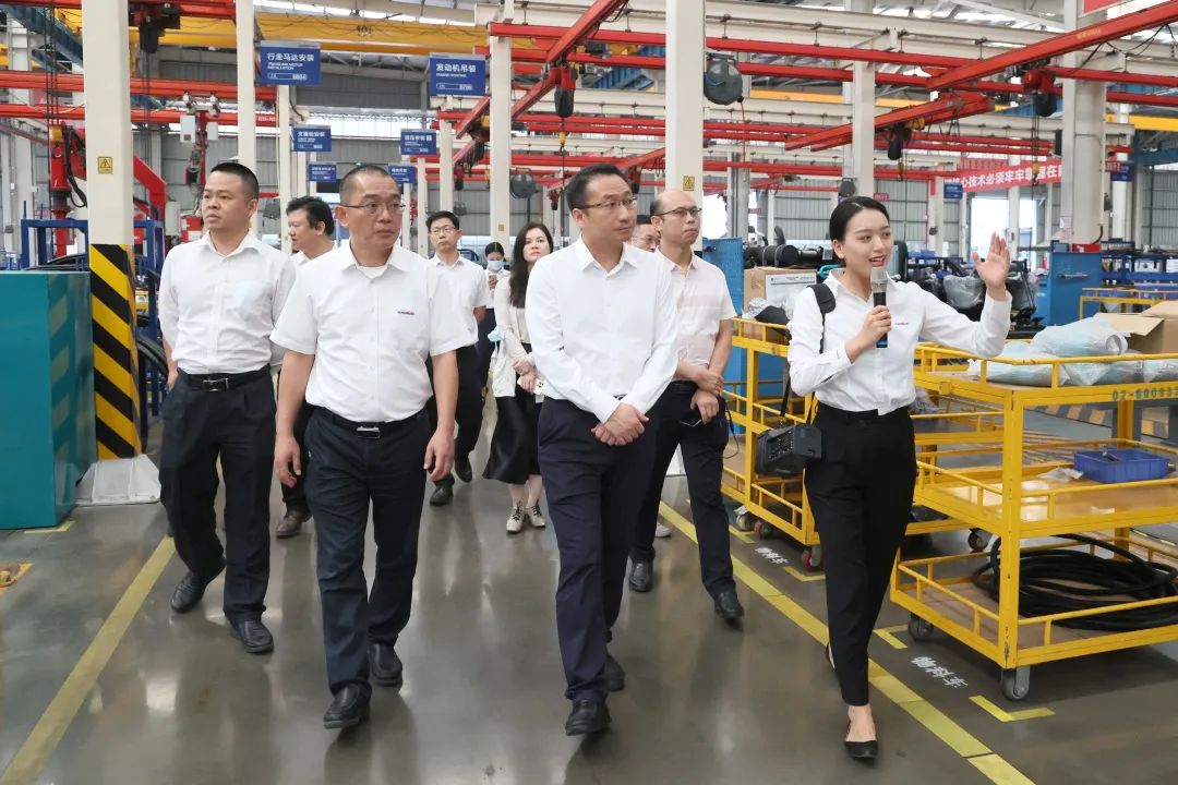 广州工控副总经理张劲泉调研55世纪智能