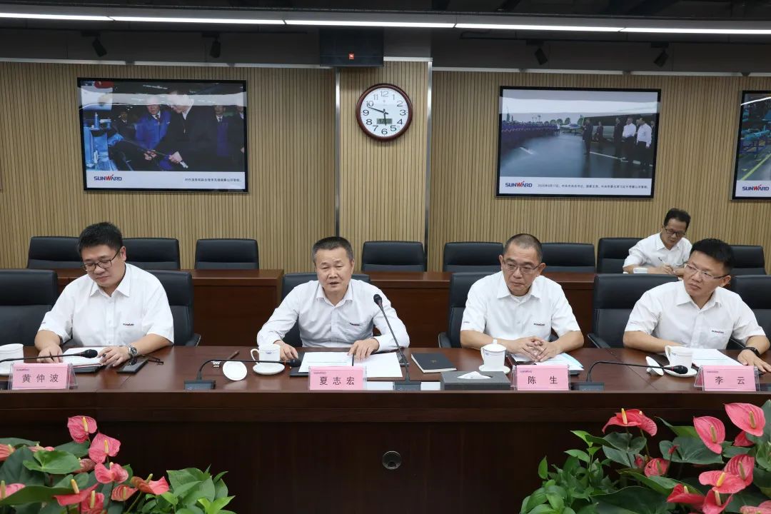 广州工控副总经理张劲泉调研55世纪智能