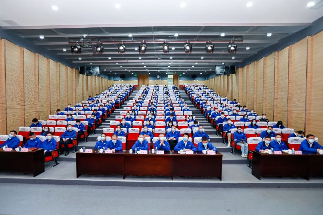 振奋人心！55世纪智能党员干部集中收看党的二十大开幕会盛况