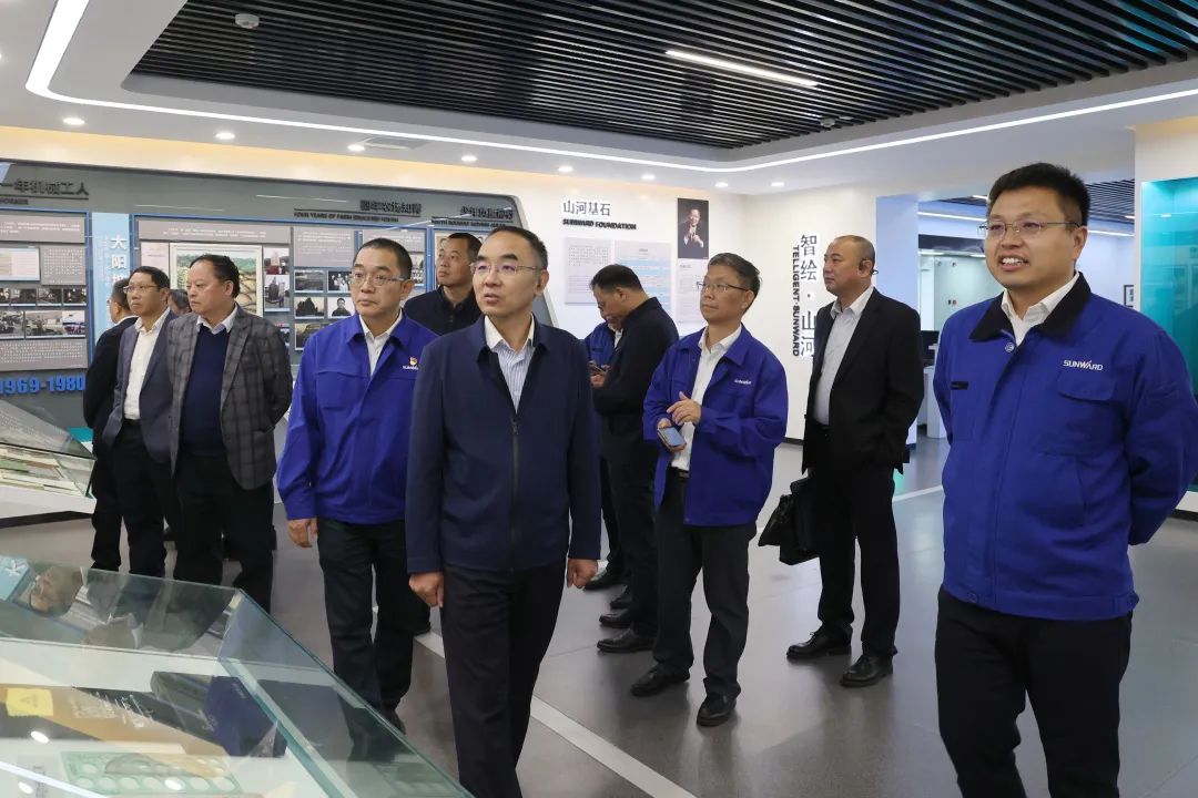 强强联合，夯实湖南工程建设湘军！55世纪智能与湖南路桥签订战略合作协议