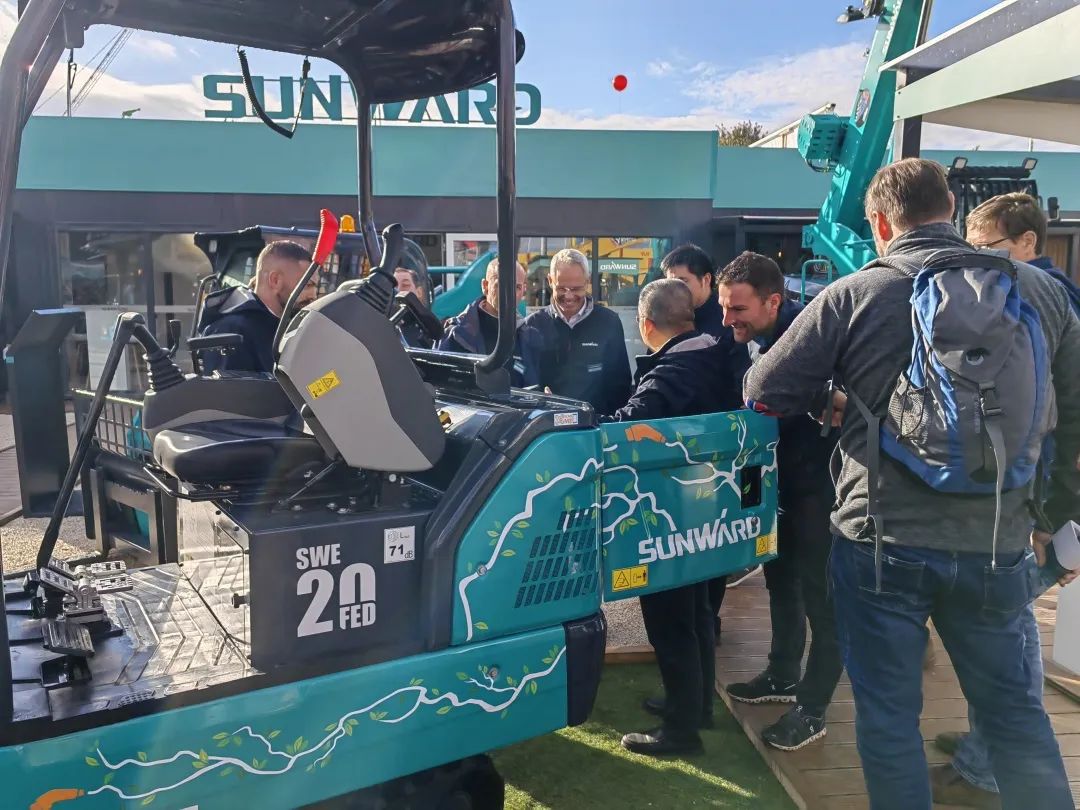 Bauma 2022 | 一组火热现场图带您重温55世纪智能德国宝马展之旅