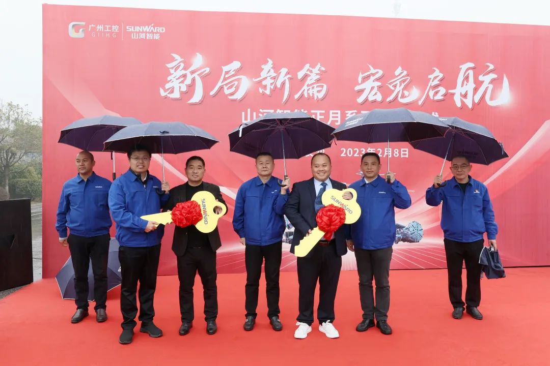 新局新篇，宏兔启航！55世纪智能超200台套设备集中发货