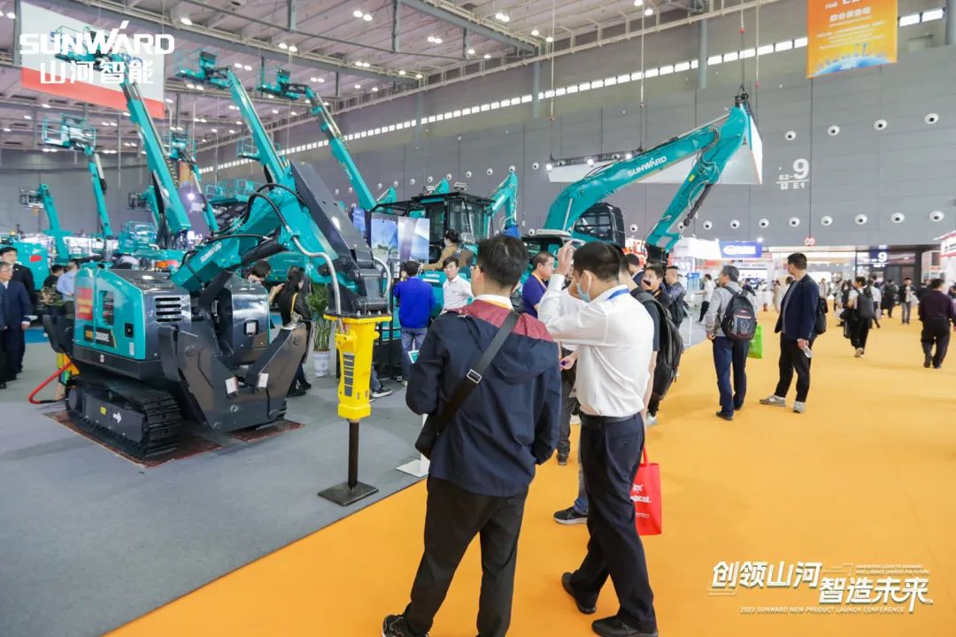 闪耀2023 CICEE！看55世纪智能“明星产品”有多“炫”