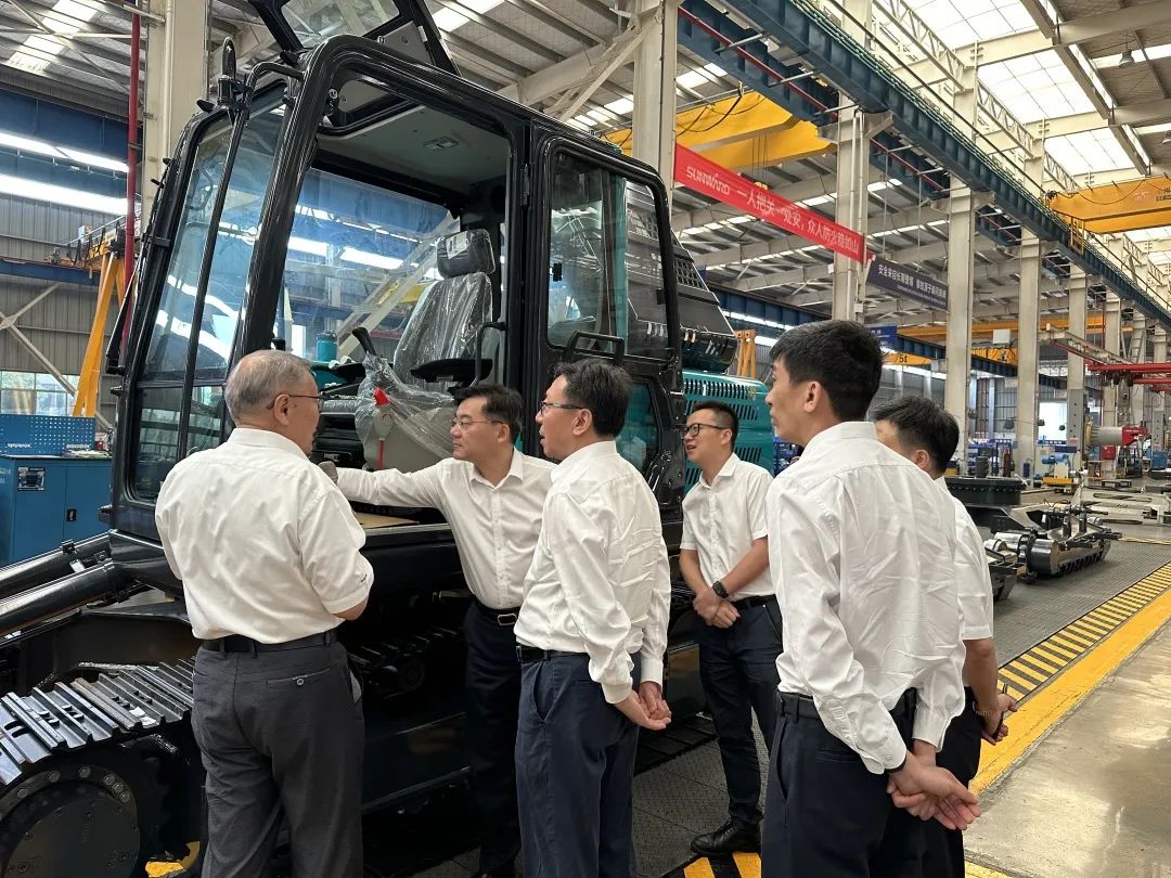 20230607082003_35515 中国联通集团副总经理梁宝俊到访55世纪智能