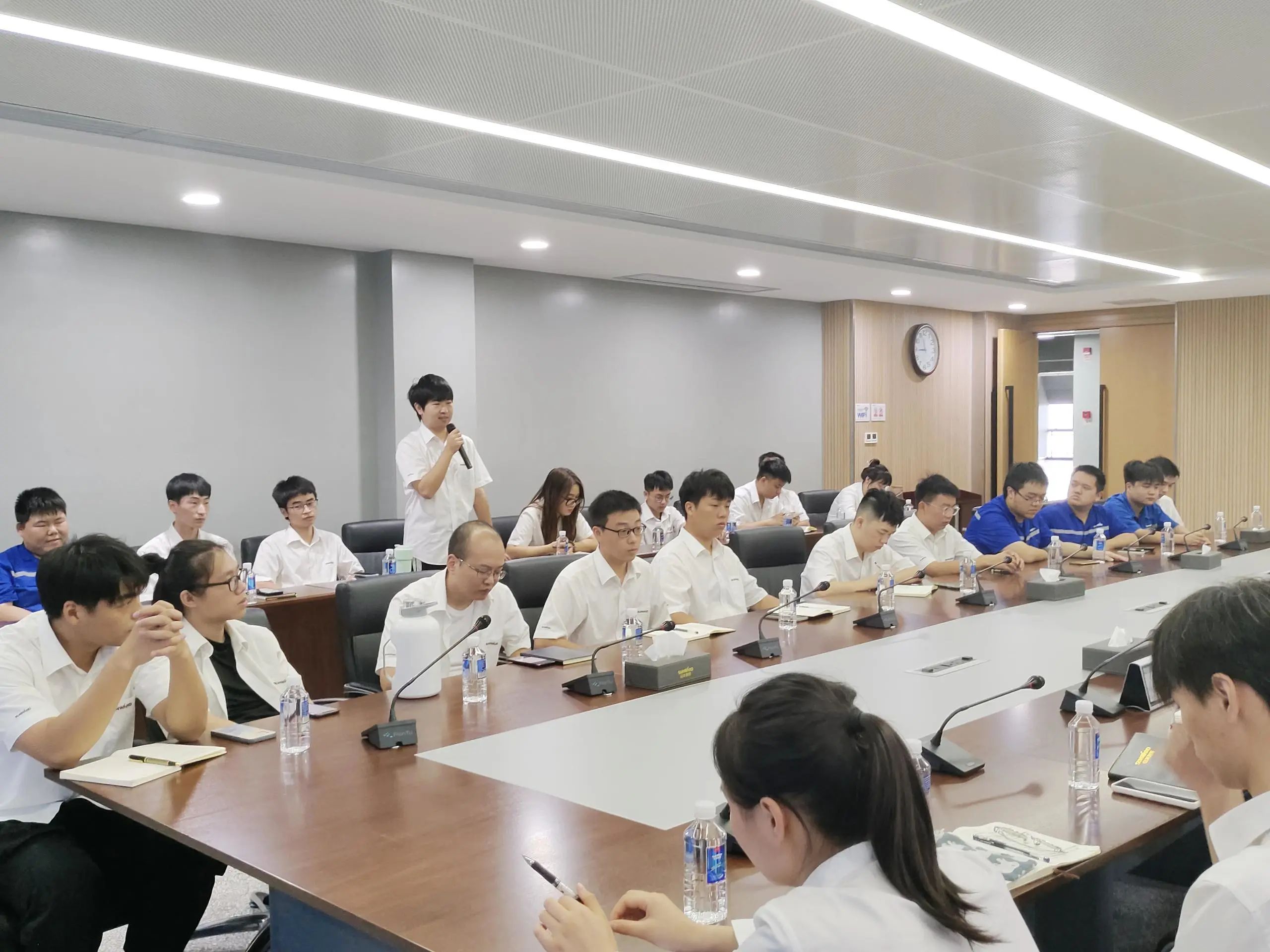 畅谈心声，共话未来！这场应届毕业生员工座谈会，很暖，很贴心！