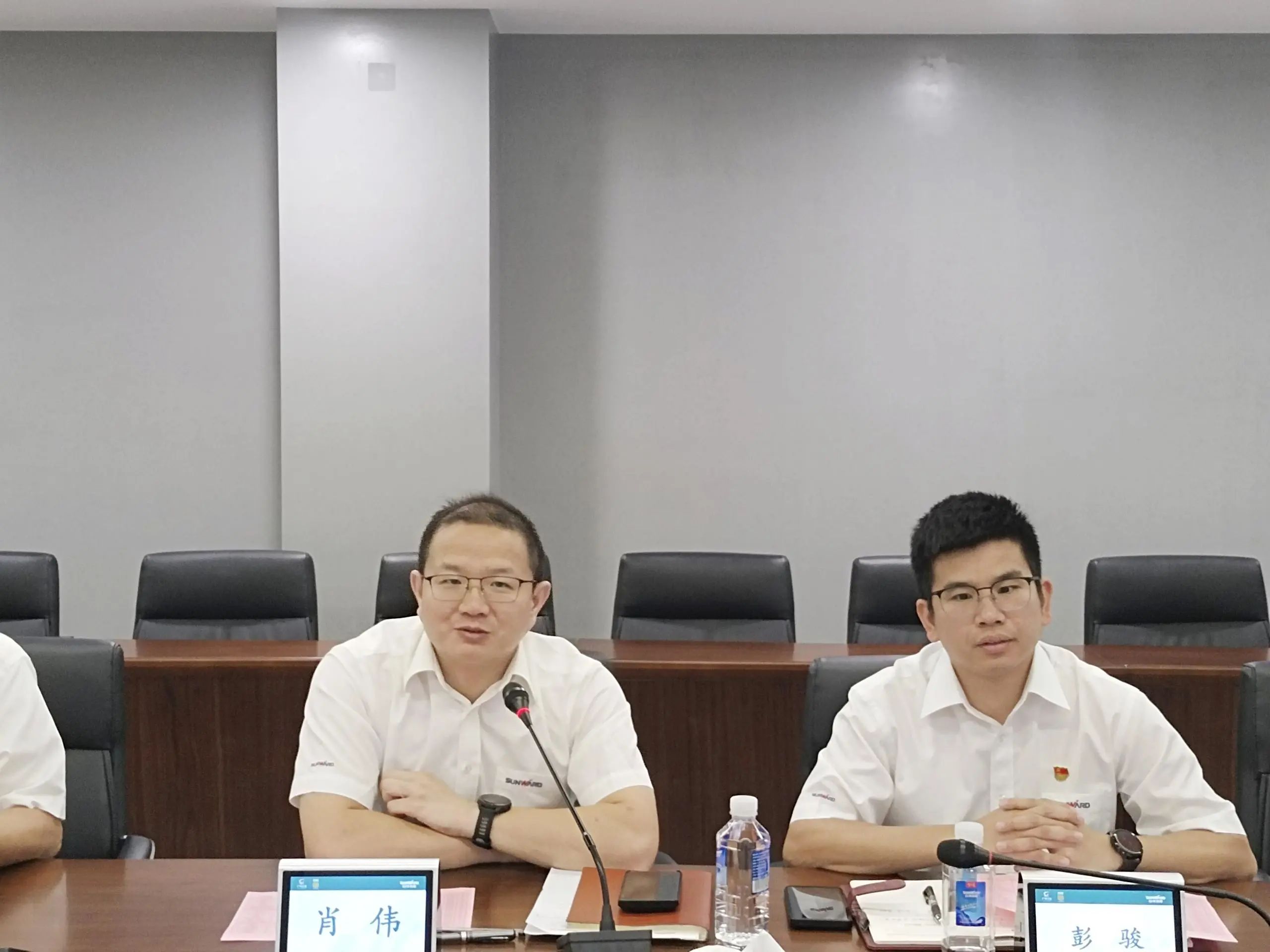 畅谈心声，共话未来！这场应届毕业生员工座谈会，很暖，很贴心！