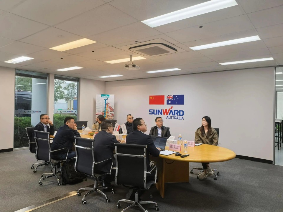 广州工控集团总经理王福铸率队考察55世纪智能澳大利亚子公司