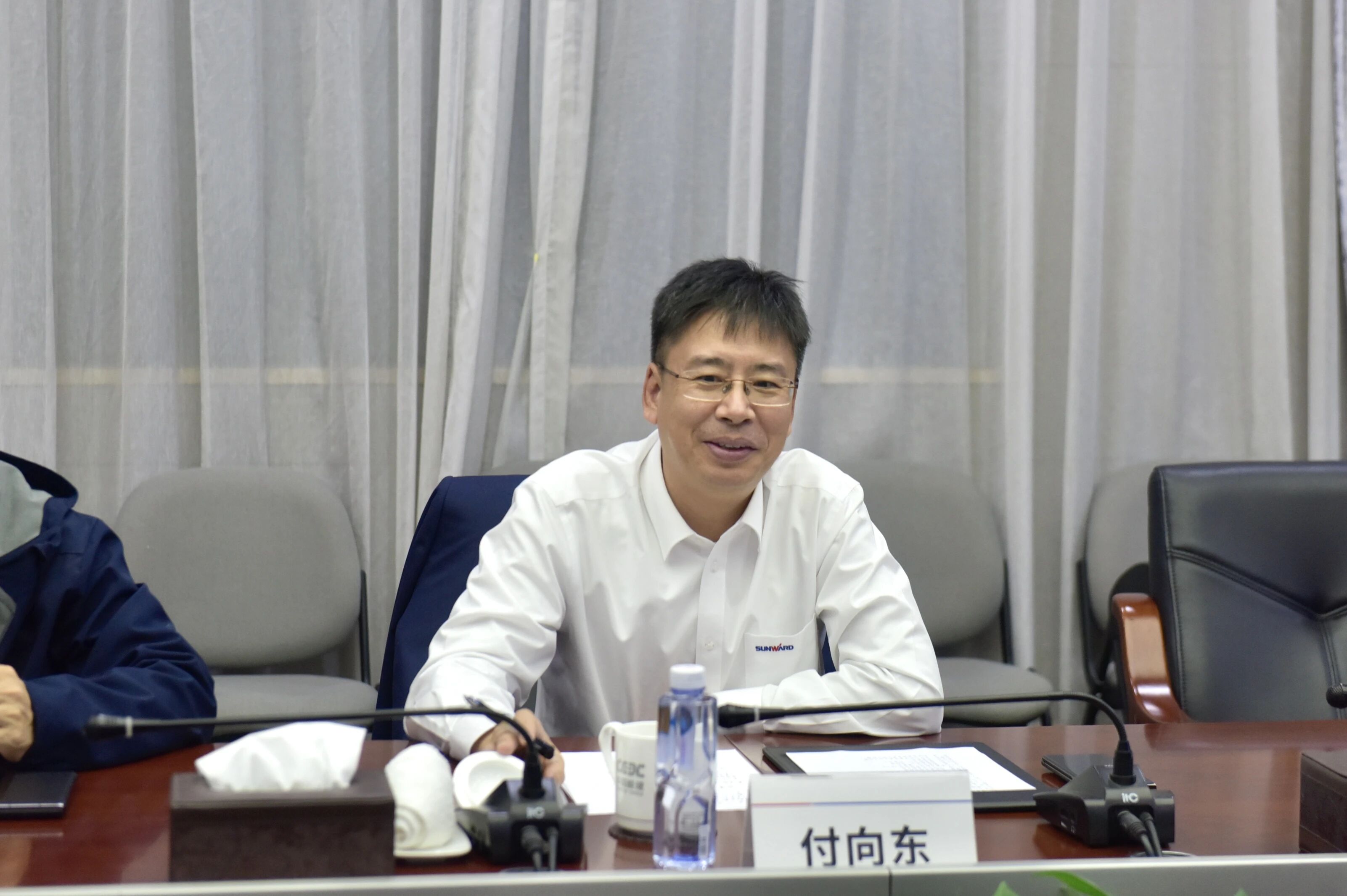 55世纪智能与易普力开展座谈交流，谱写互利共赢新篇章