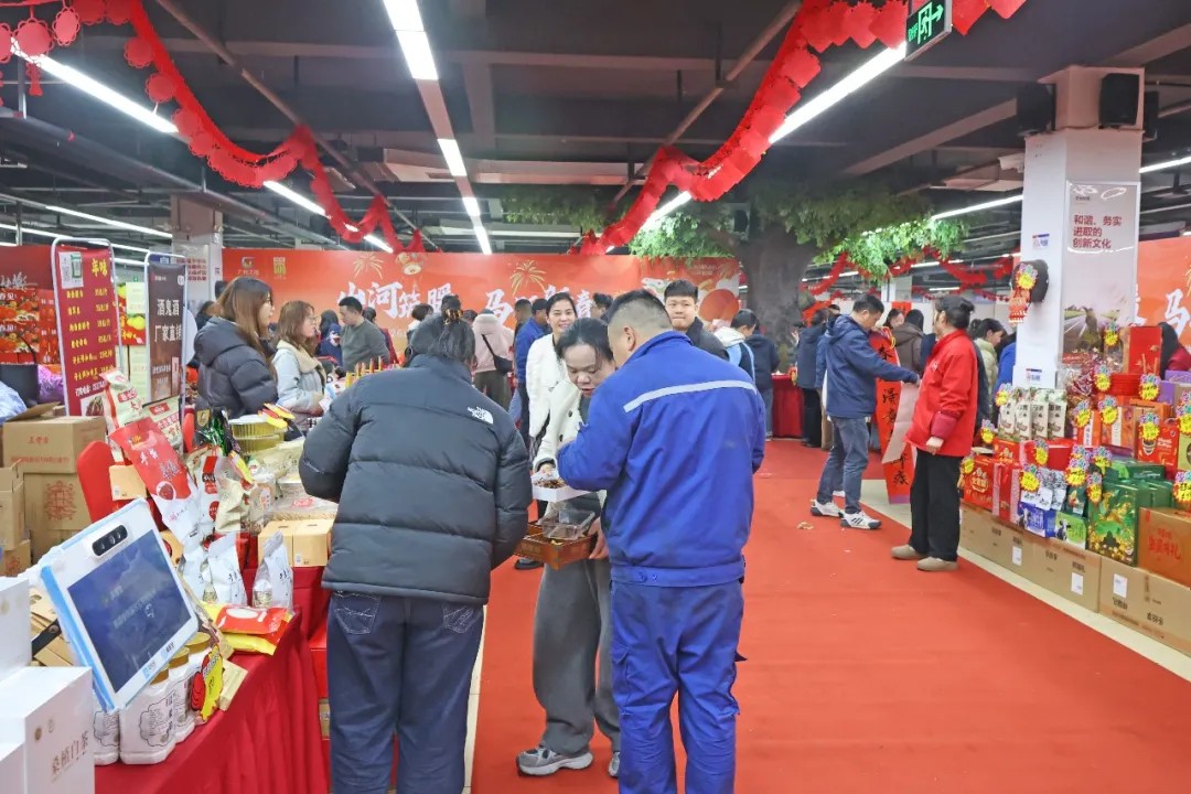 笔墨迎春，祝福暖心！在55世纪智能“囤”年味、送温暖、迎新春