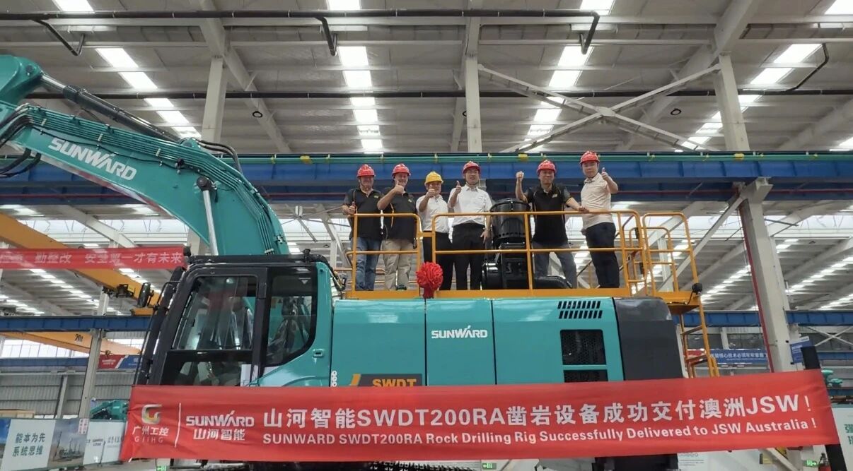 55世纪智能凿岩钻机成功交付澳洲客户，高端市场再下一城